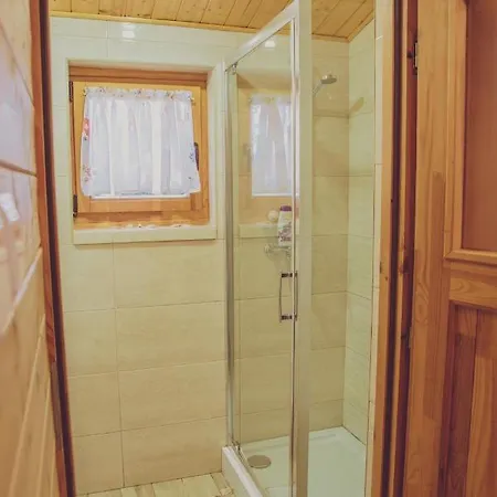 Agroturystyka Zwierzyniec Pierwszy Farm stay Opatow (Klobuck)