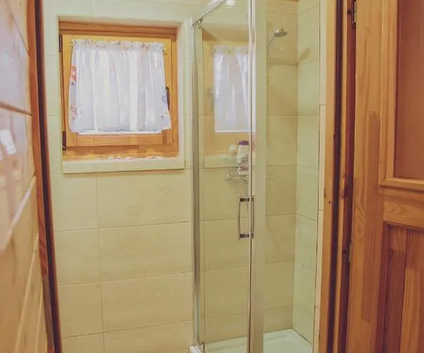 Agroturystyka Zwierzyniec Pierwszy Hotel Opatow (Klobuck)